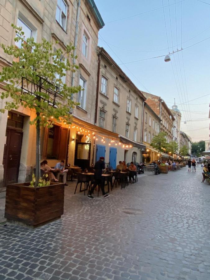 Квартира У Львові На Вулиці Лесі Українки 19 Extérieur photo