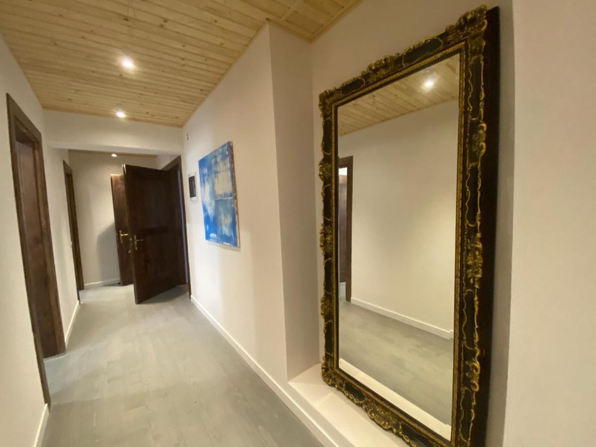 Квартира У Львові На Вулиці Лесі Українки 19 Extérieur photo